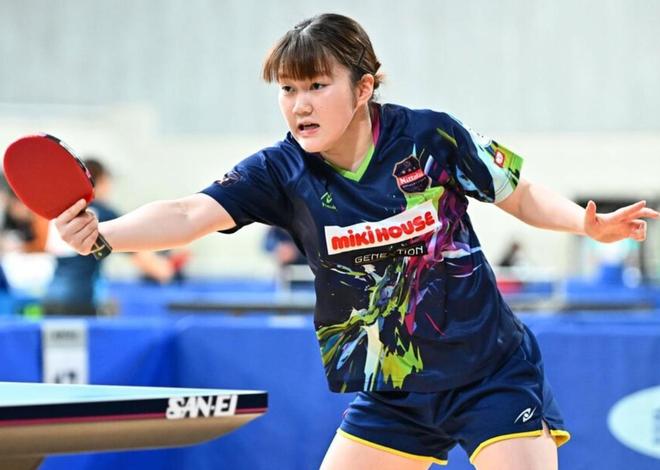 绕过人墙后 绕过人墙后