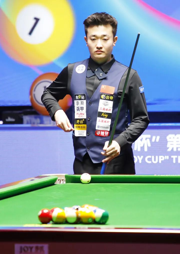 尼队迈向更 尼队迈向更