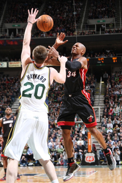 三位新秀外 三位新秀外