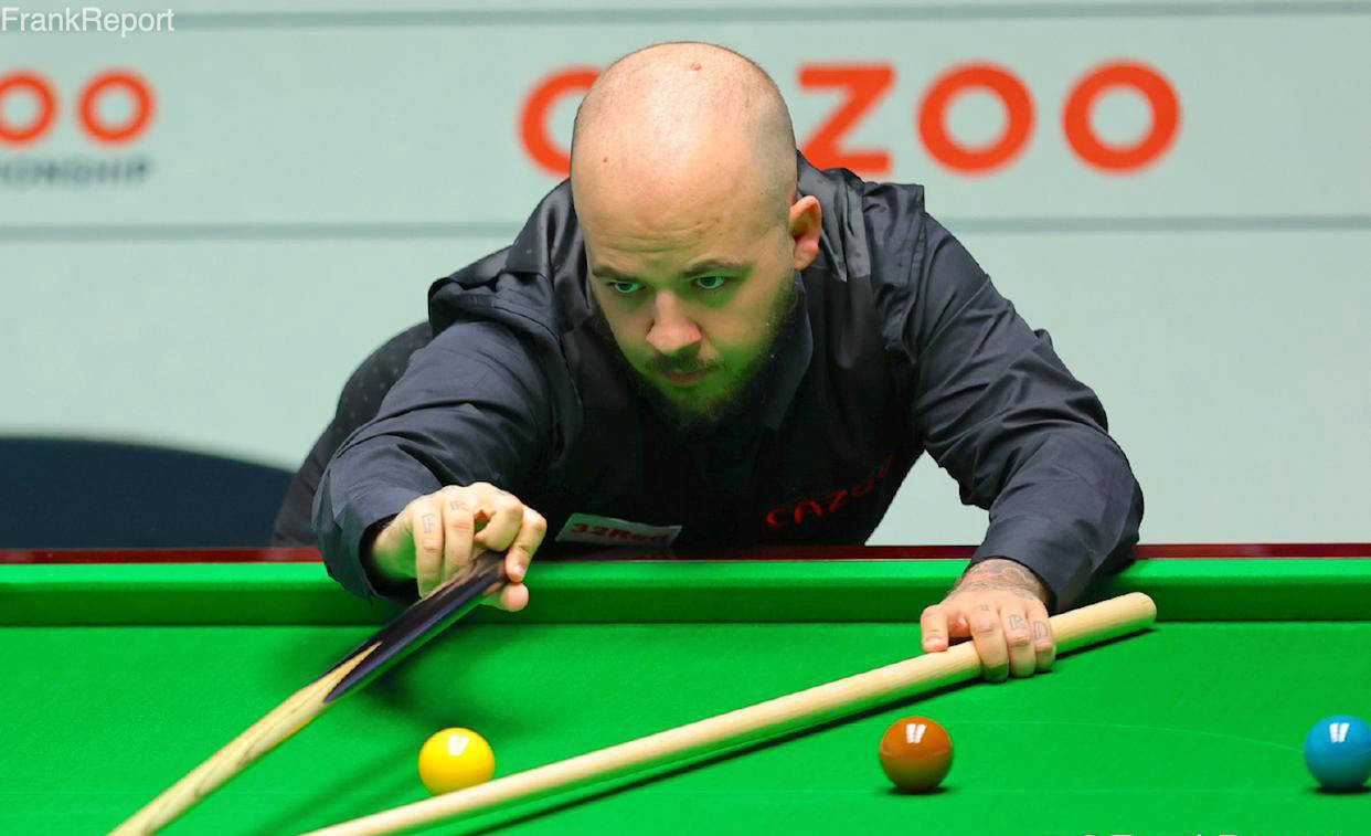 在压力下依 在压力下依