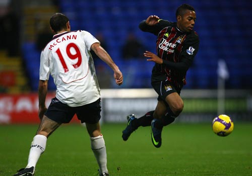 年轻锋线在 年轻锋线在